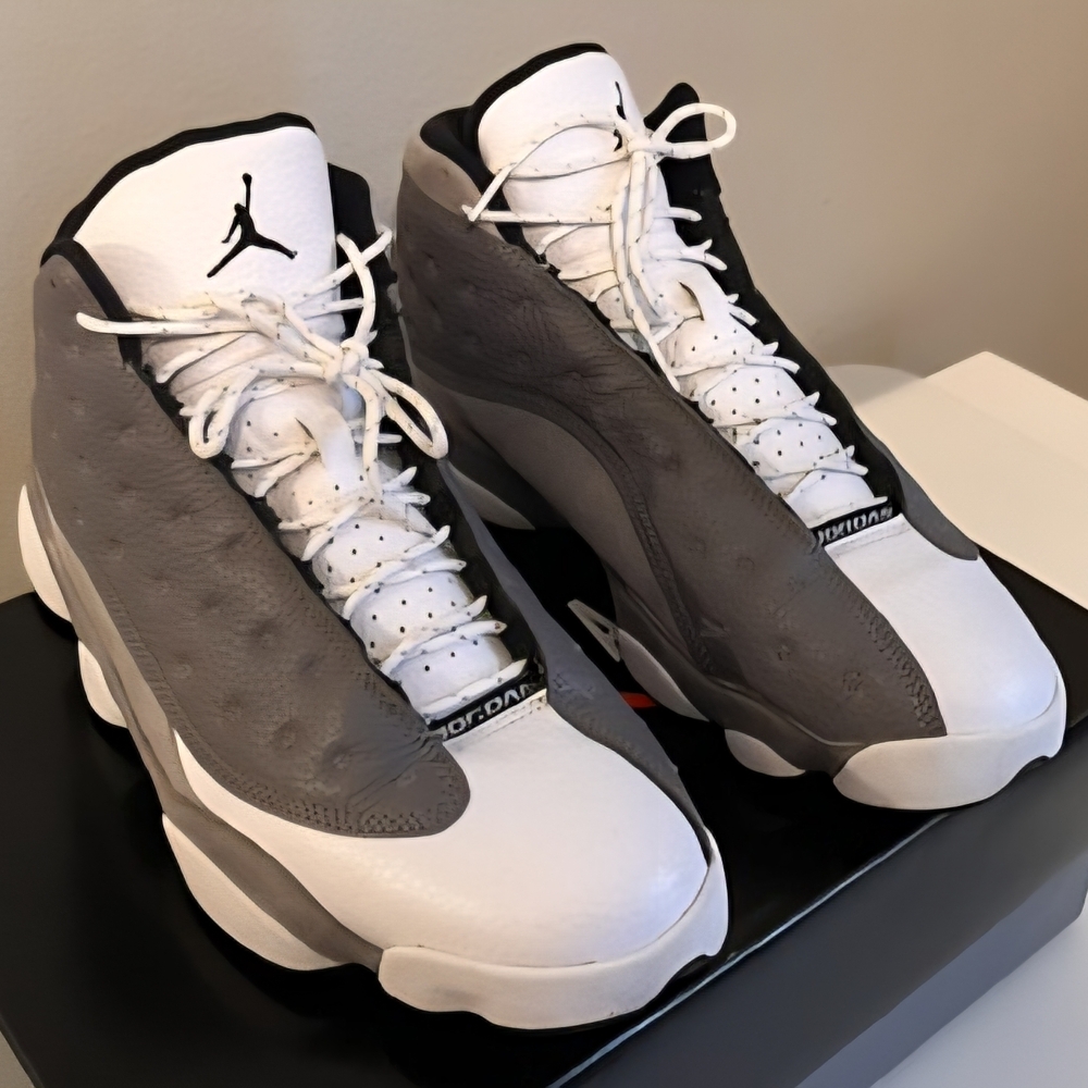 Air Jordan 13 Retro Atmosphere Grey Sneakers